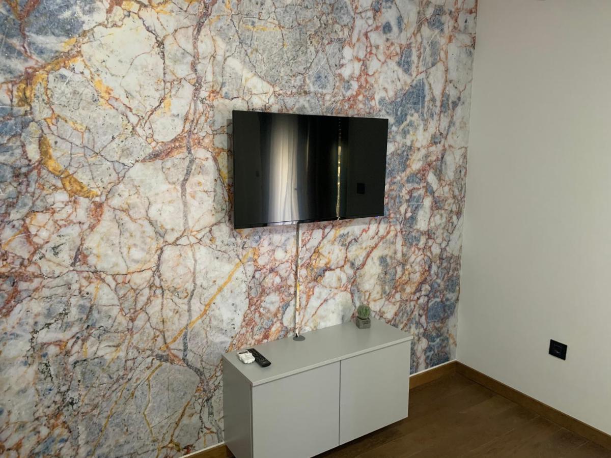 Ferienwohnung Ad Luxury Podgorica Exterior foto